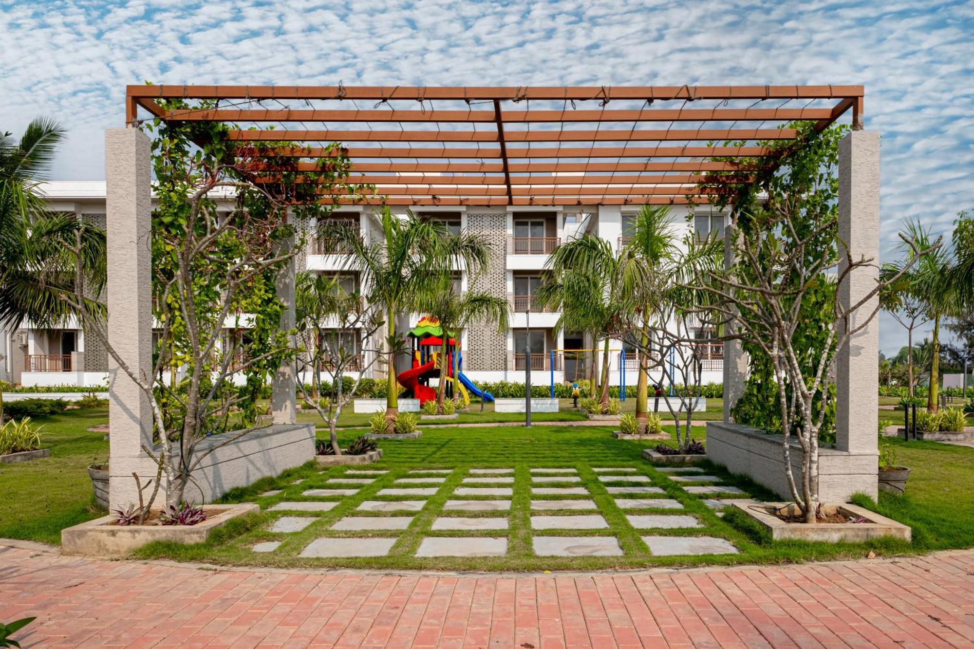 Palm Regal Resort โกปาลปุระ ภายนอก รูปภาพ