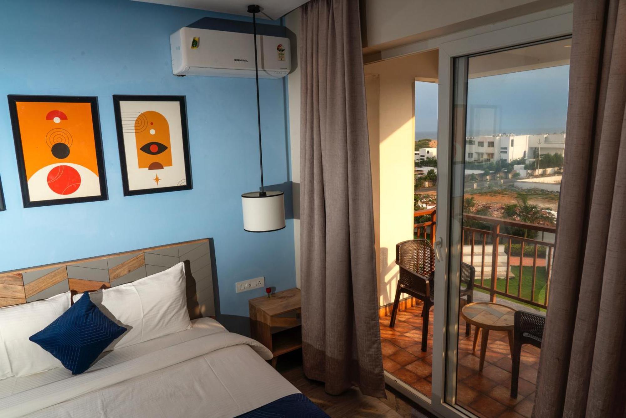 Palm Regal Resort โกปาลปุระ ภายนอก รูปภาพ