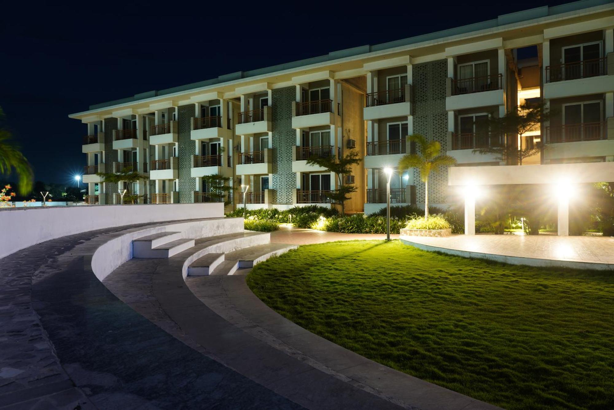 Palm Regal Resort โกปาลปุระ ภายนอก รูปภาพ